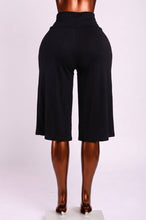 Load image into Gallery viewer, Capri gaucho pants
