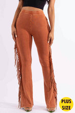 Load image into Gallery viewer, Fringe detailed pants