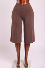 Load image into Gallery viewer, Capri gaucho pants
