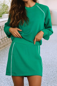 Contrast Piping Crewneck Pullover Mini Skirt Set